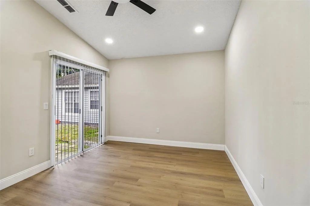 Photo of 106 LAMPLIGHTER DRIVE