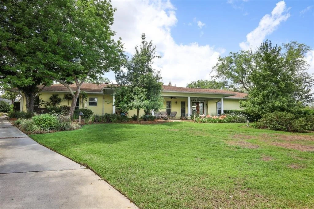 Photo of 102 PINEVIEW CIRCLE