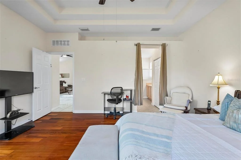 Photo of 19 RAINTREE CIRCLE