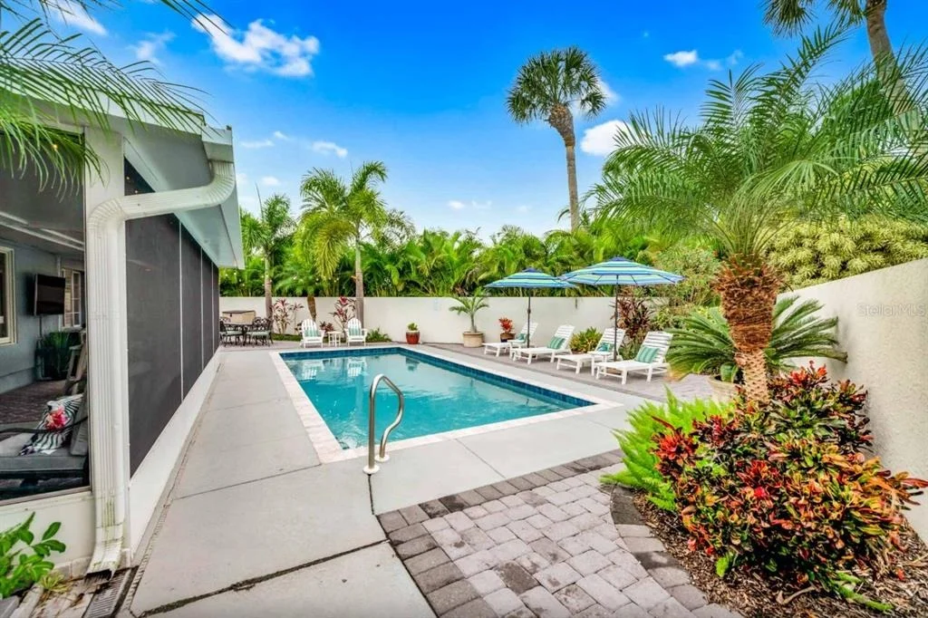 Photo of 301 JACKSON DRIVE