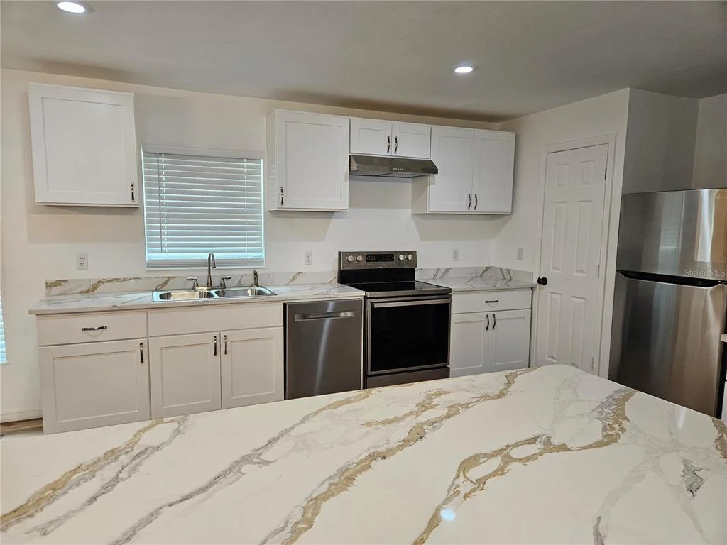 Photo of 51 NE 10TH STREET