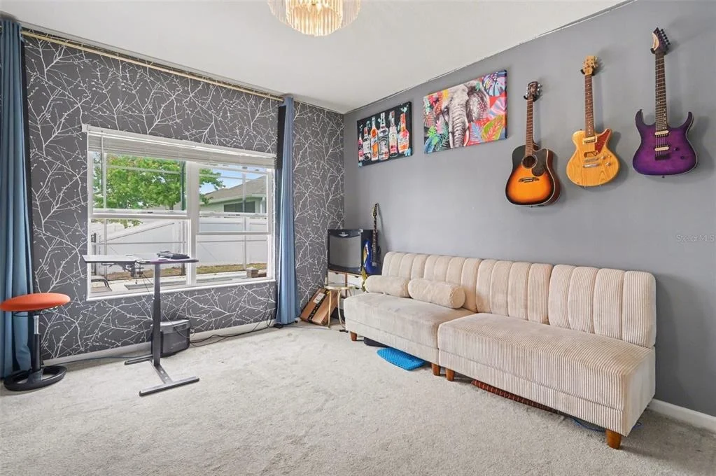 Photo of 1073 WANDERER DRIVE