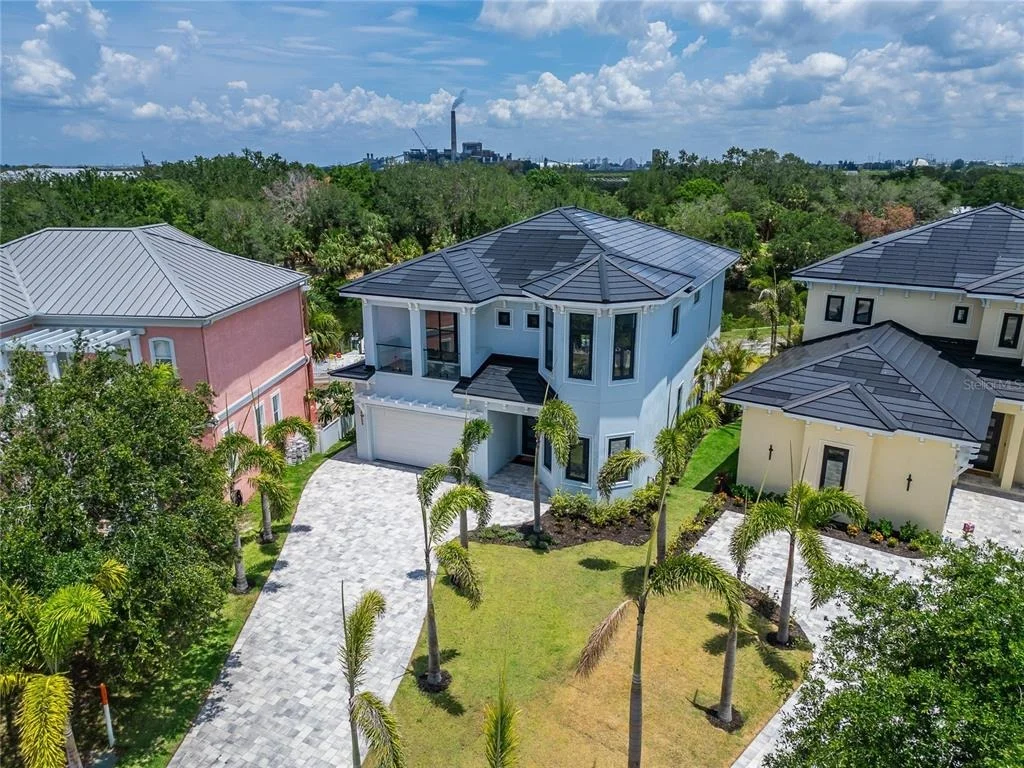 Photo of 6520 SIMONE SHORES CIRCLE