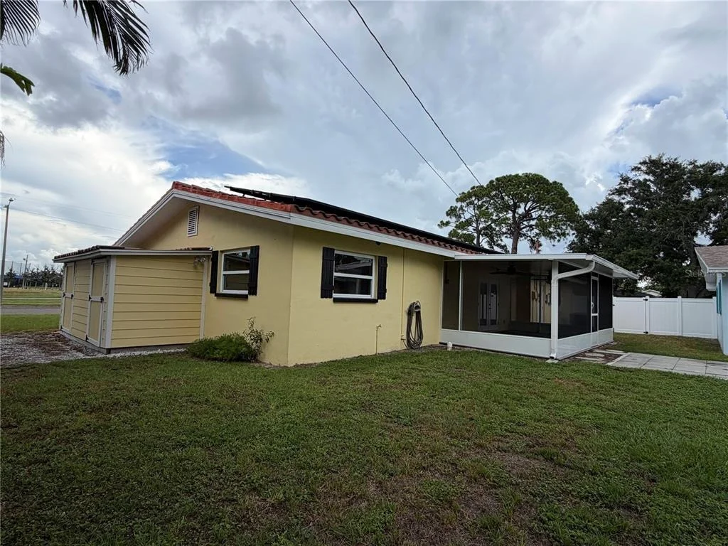 Photo of 623 PALM BOULEVARD
