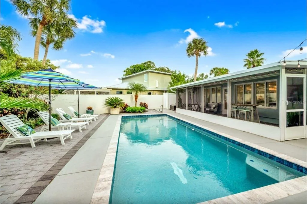Photo of 301 JACKSON DRIVE