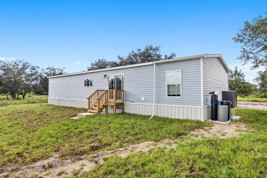 Photo of 16918 NW 264TH STREET