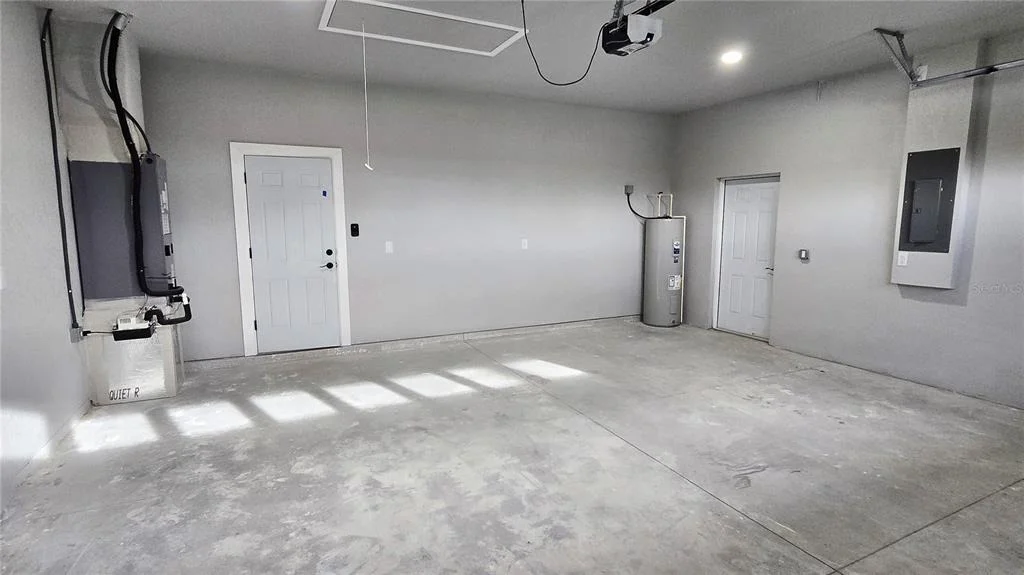 Photo of 4200 LEAF ROAD