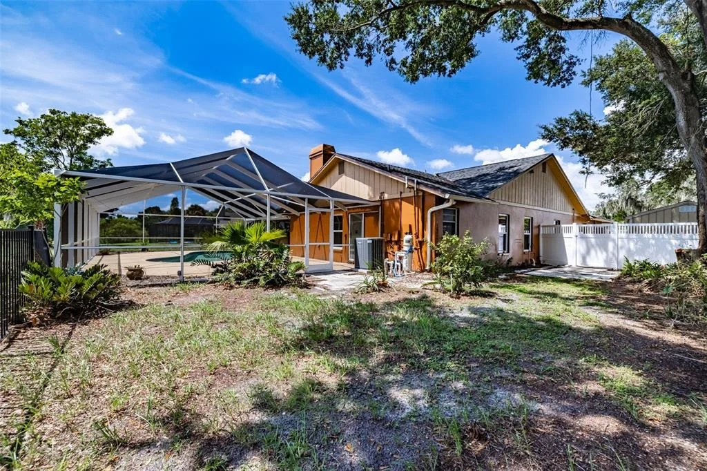 Photo of 1409 HOLLEMAN