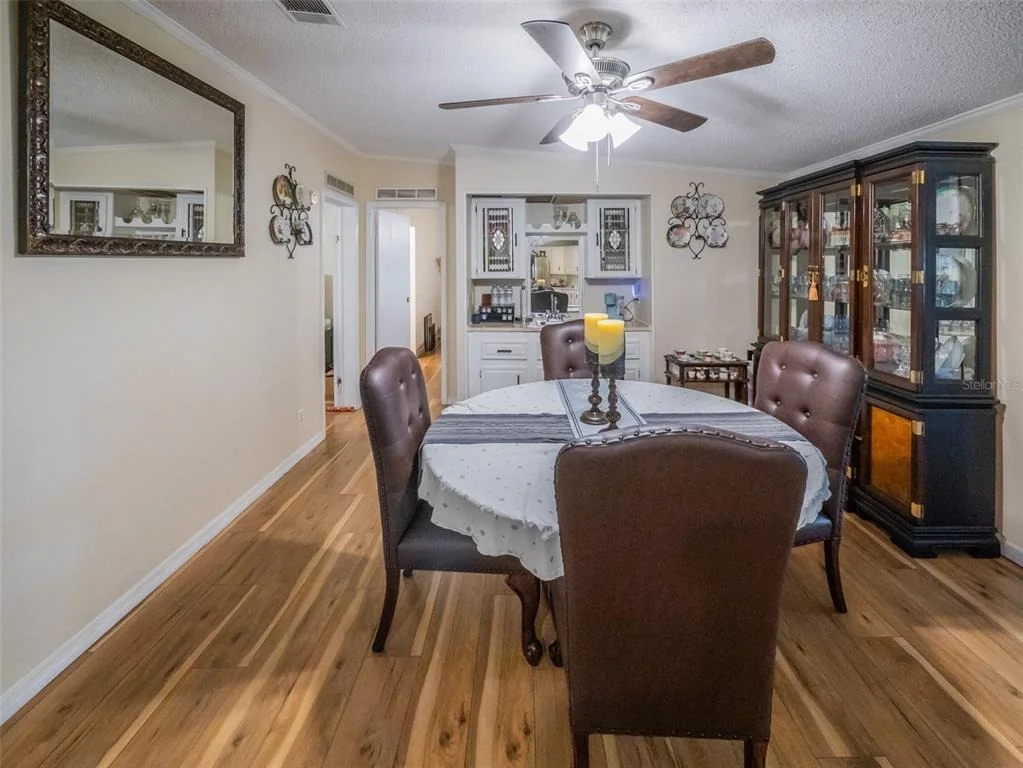 Photo of 4634 BELLE GROVE