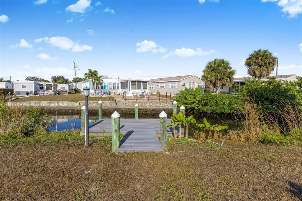 Photo of 320 LA COSTA