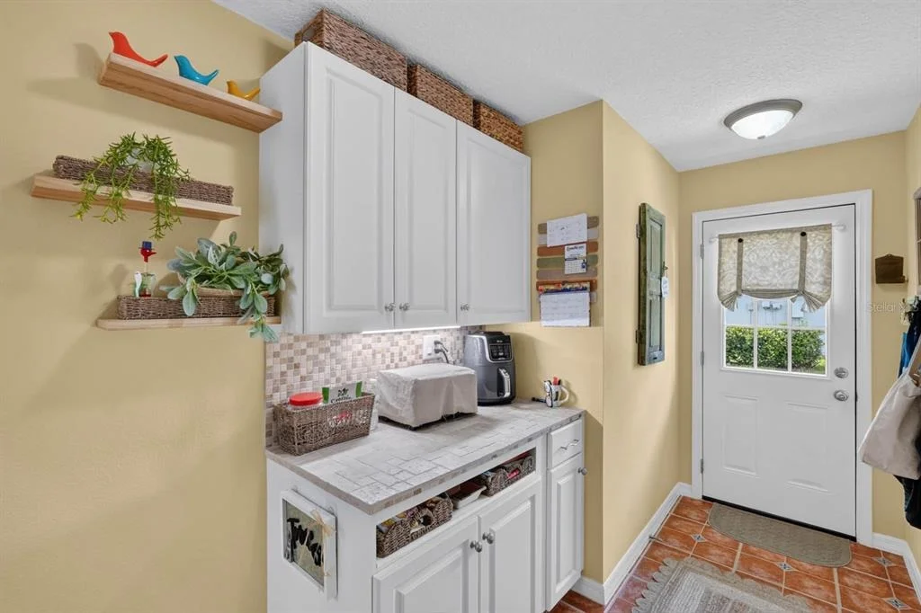 Photo of 84 ETHAN ALLEN DRIVE