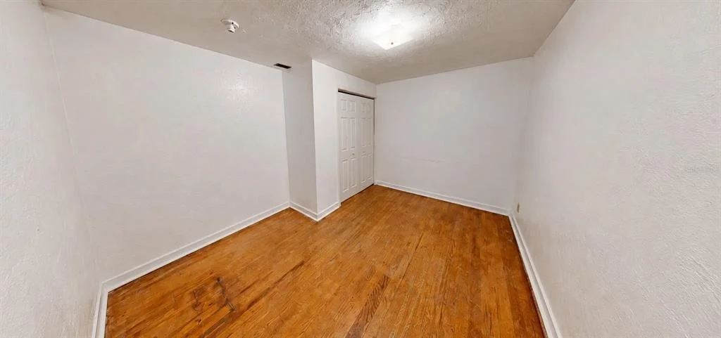 Photo of 415 MODEL STREET