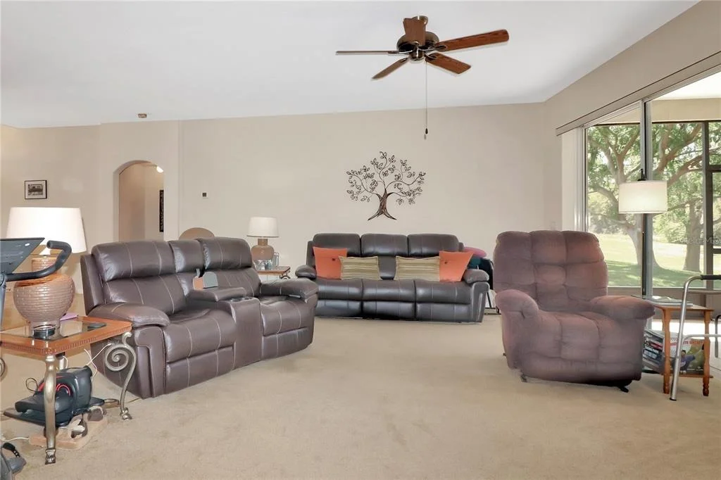Photo of 20751 QUEEN ALEXANDRA DRIVE