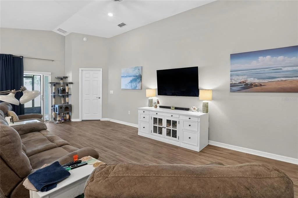 Photo of 6360 GARDNER DRIVE
