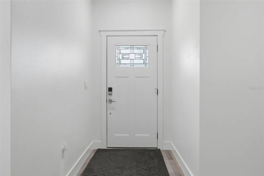 Photo of 6454 FREEPORT DRIVE