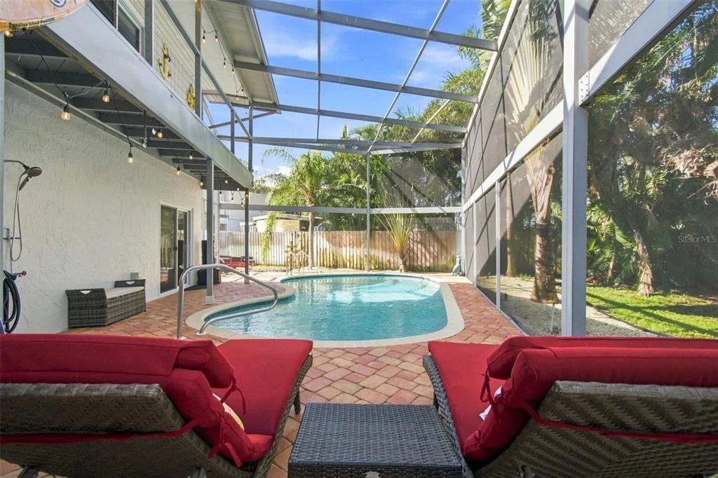 Photo of 201 LAGOON DRIVE
