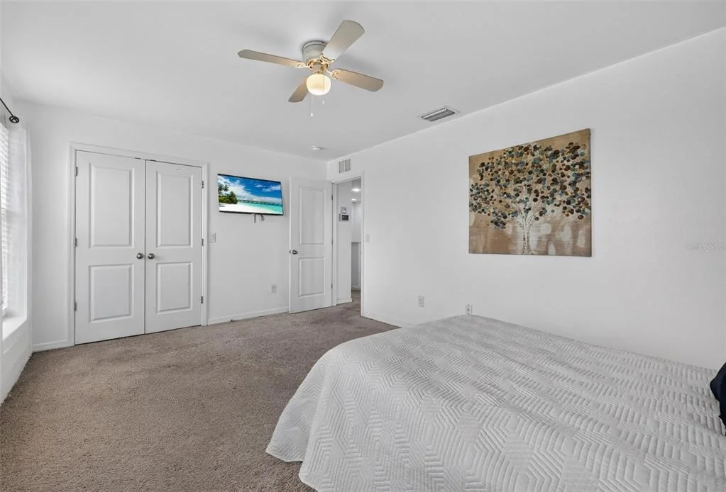 Photo of 6541 DEVESTA LOOP