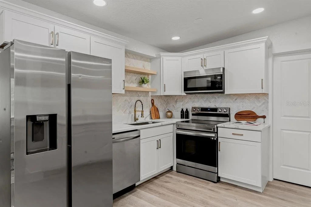 Photo of 849 LOGAN DRIVE