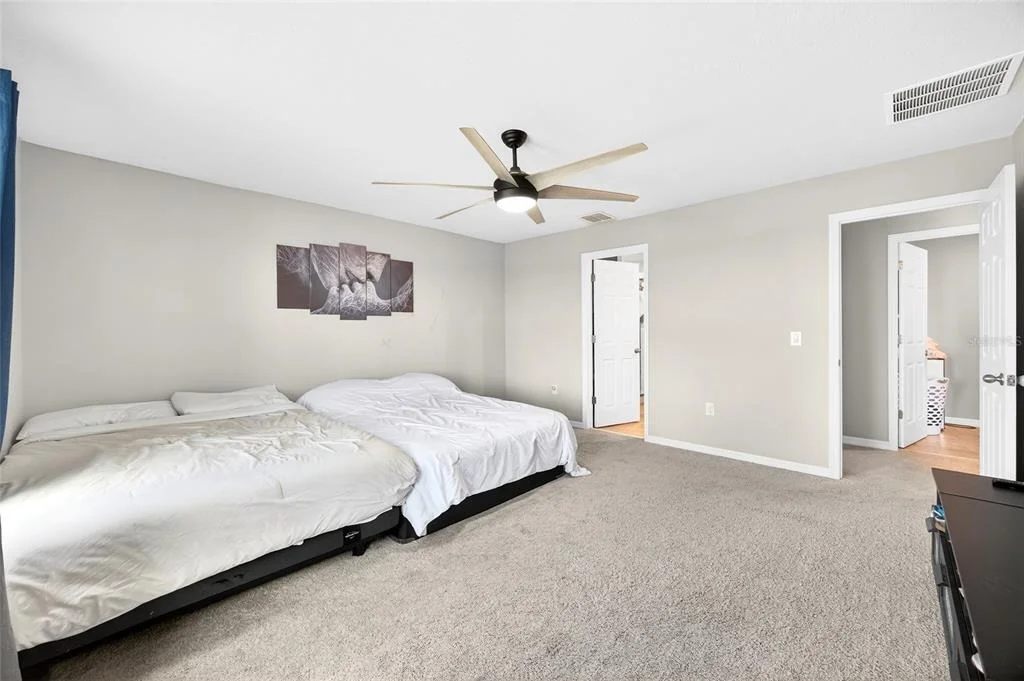 Photo of 953 CAMBRIDGE DRIVE