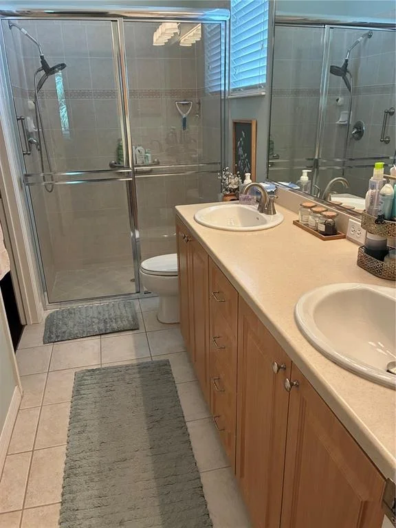 Photo of 8872 FOUNDERS CIRCLE