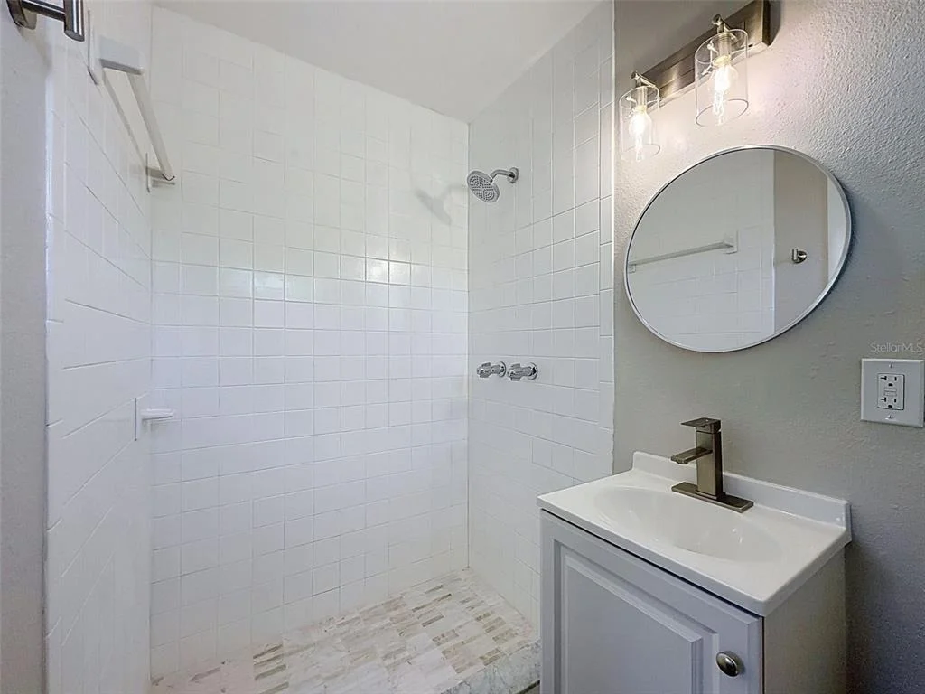 Photo of 14998 MOCKINGBIRD LANE