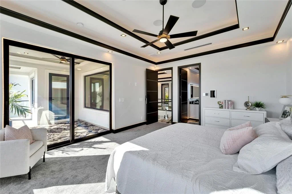 Photo of 6536 SIMONE SHORES CIRCLE