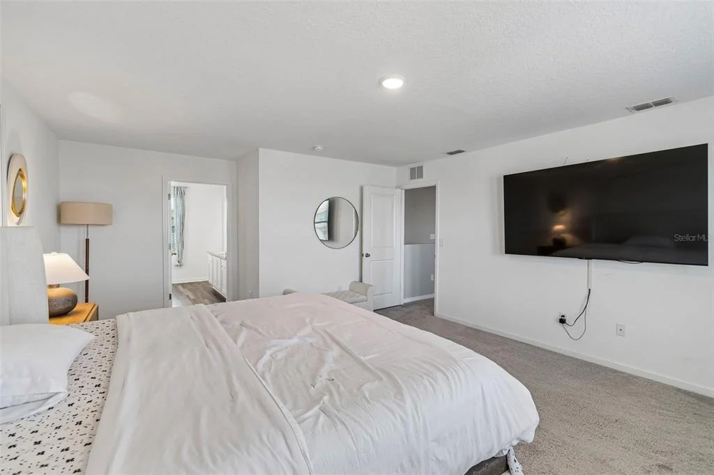 Photo of 575 OCEAN SPRAY DRIVE