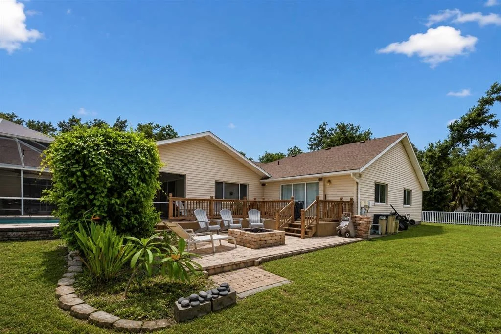 Photo of 608 WOODVIEW WAY