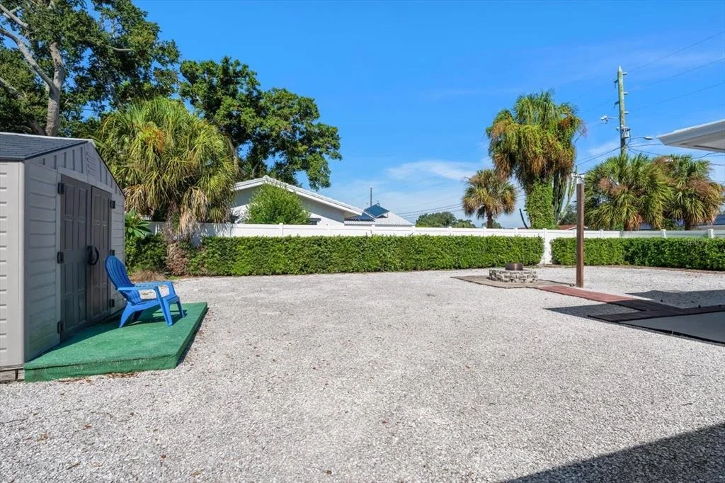 Photo of 1690 PINEHURST ROAD