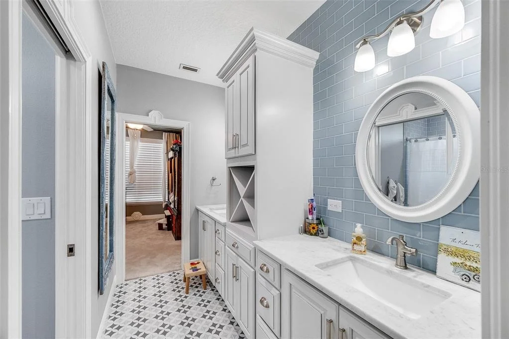 Photo of 4236 HIELD
