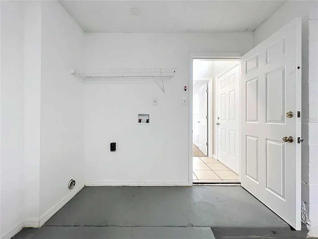 Photo of 1005 WINDING WATER WAY