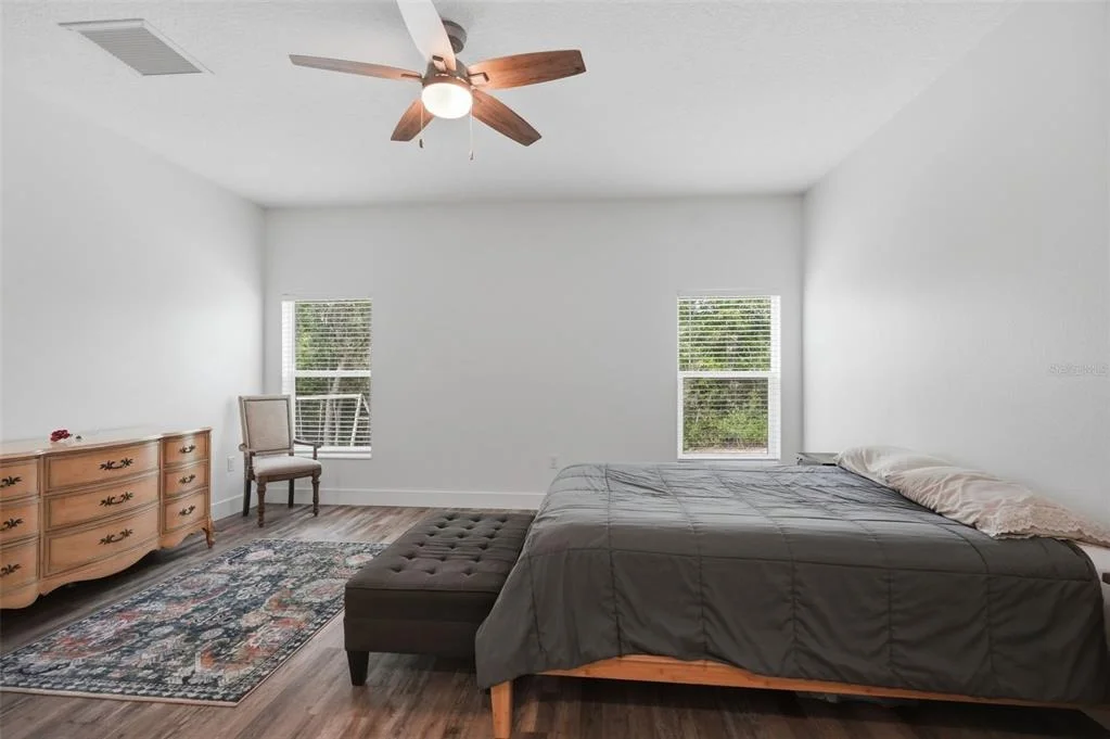 Photo of 6454 FREEPORT DRIVE