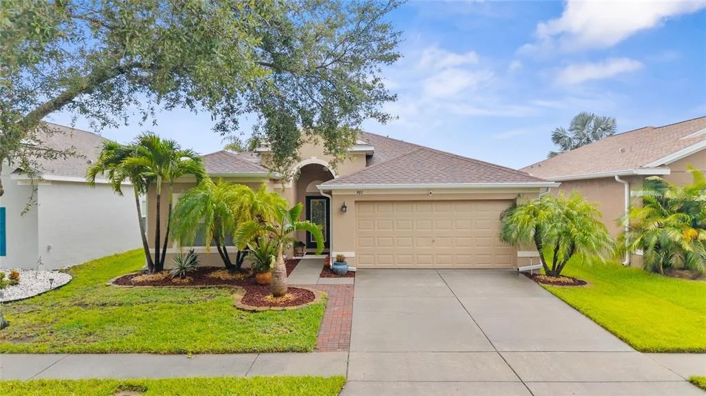 Photo of 901 PARKER DEN DRIVE