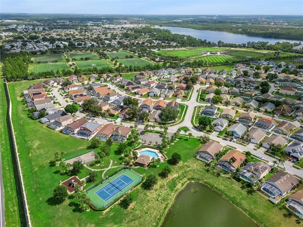 Photo of 523 ROCHESTER LOOP