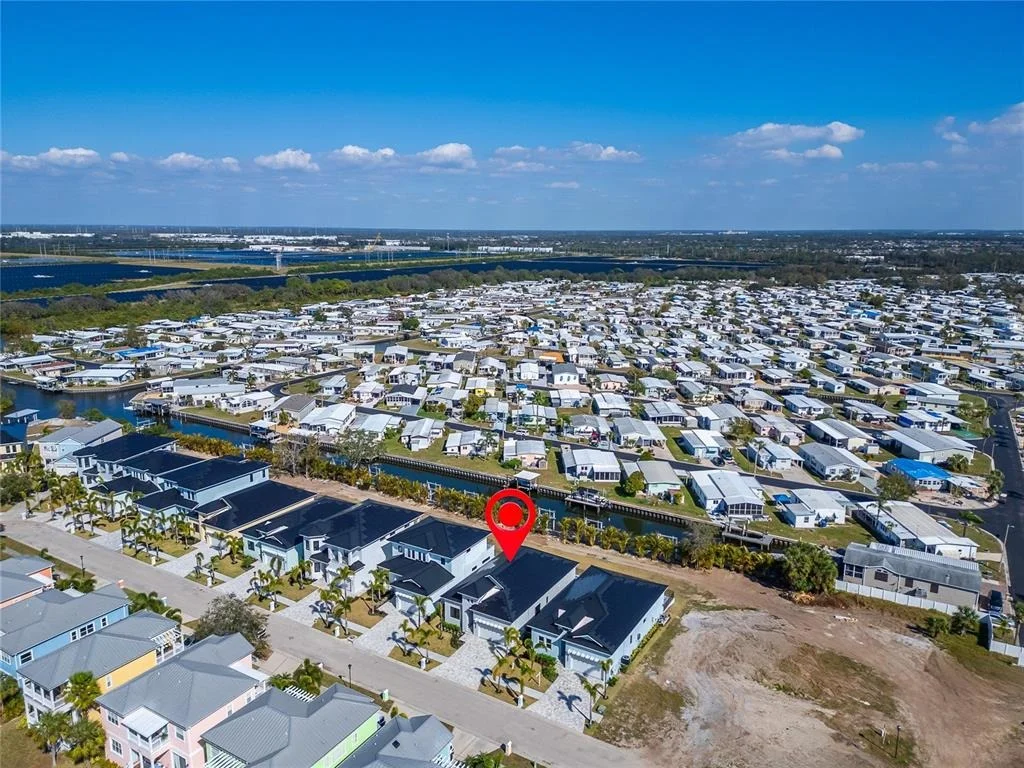 Photo of 6540 SIMONE SHORES CIRCLE