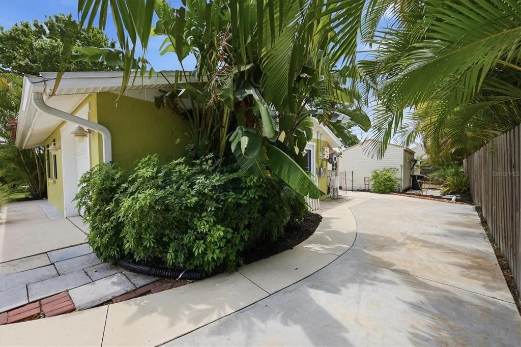 Photo of 4166 POMPANO ROAD