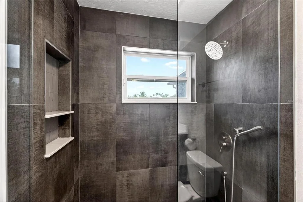 Photo of 113 DELEON ROAD