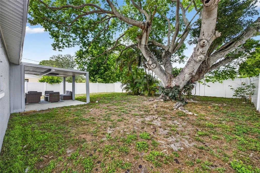 Photo of 6827 80TH TERRACE N