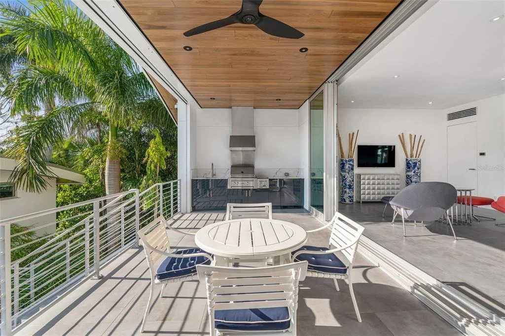 Photo of 1365 HARBOR DRIVE