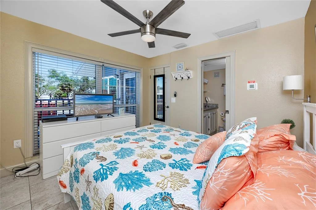 Photo of Unit F at 159 MEDALLION BOULEVARD