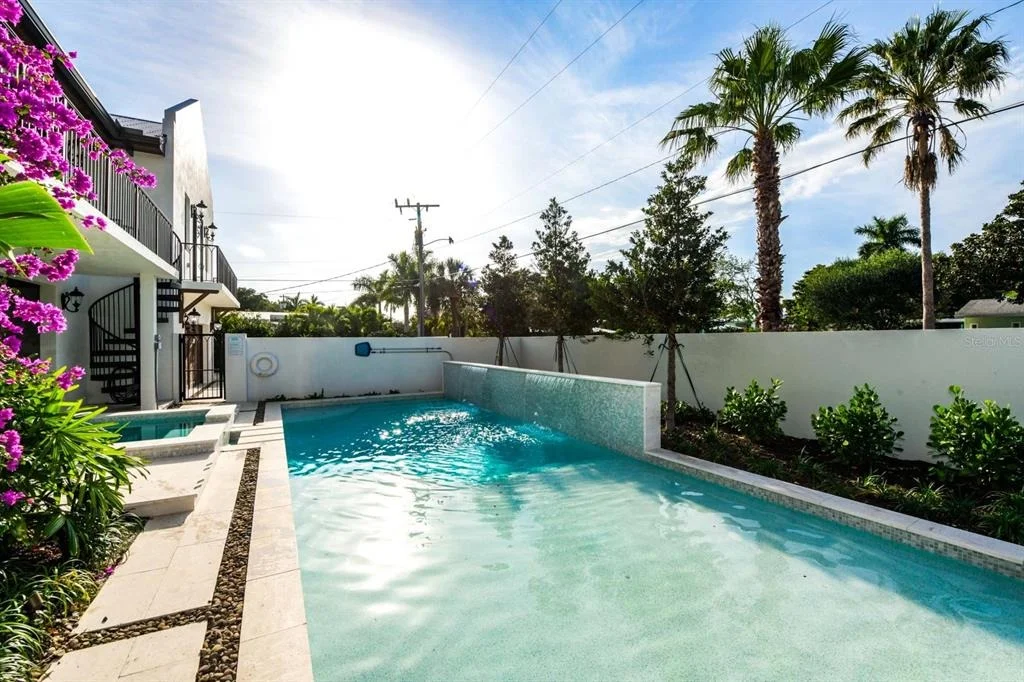 Photo of 340 JACKSON DRIVE