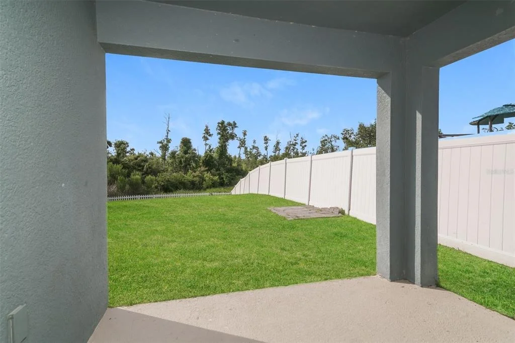 Photo of 345 SUMMERSHORE DRIVE