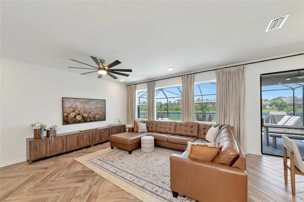 Photo of 8736 WINDLASS COVE