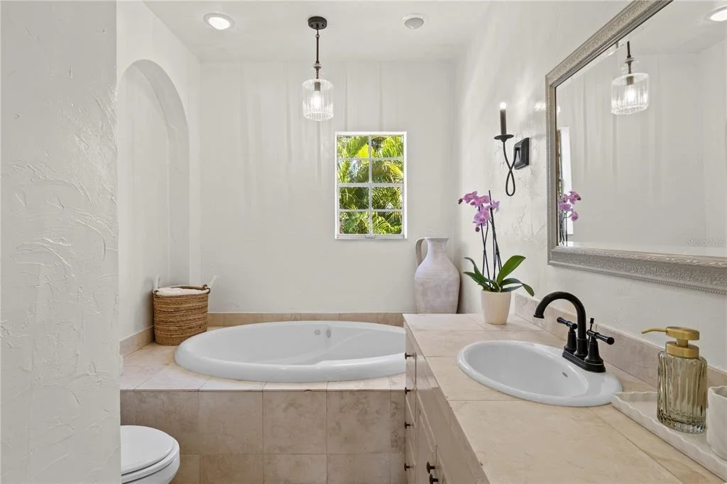Photo of 7810 SENRAB DRIVE