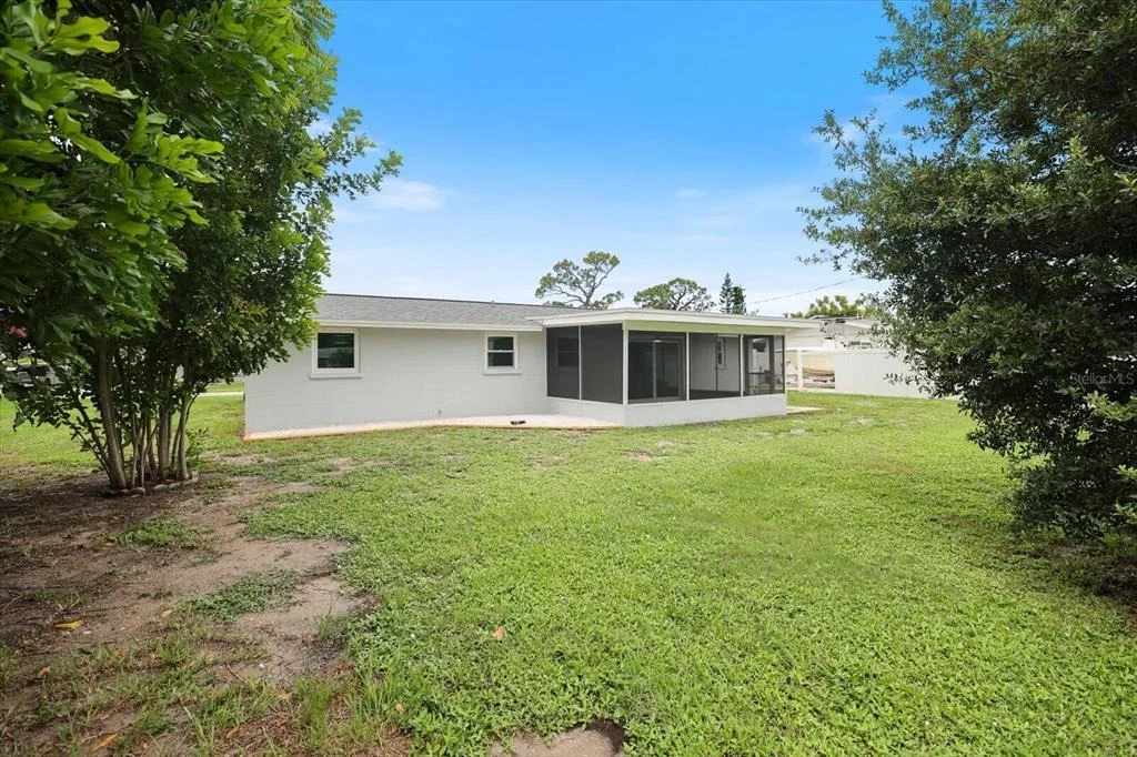 Photo of 3485 ROSLYN ROAD