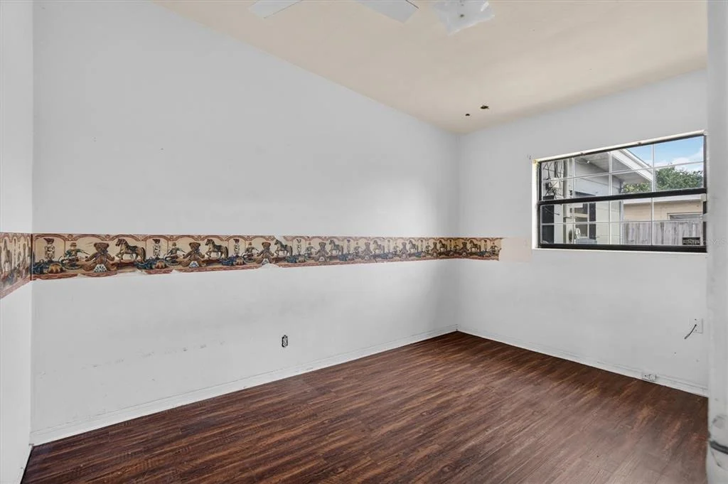 Photo of 1865 CEDARWOOD DRIVE