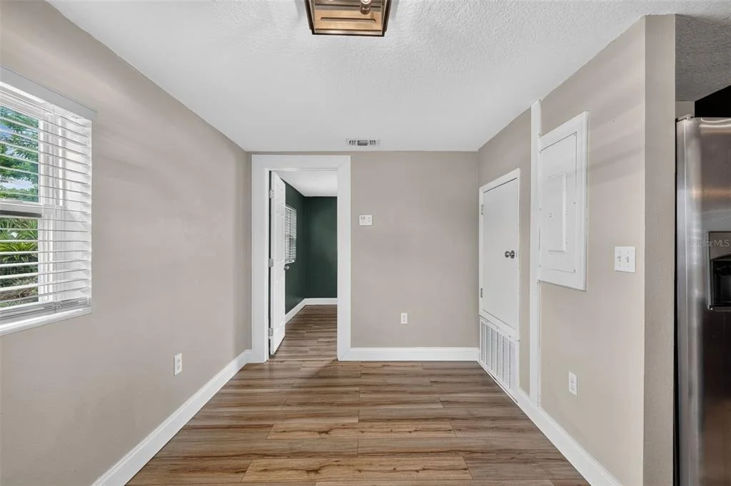 Photo of 1111 DORA AVENUE