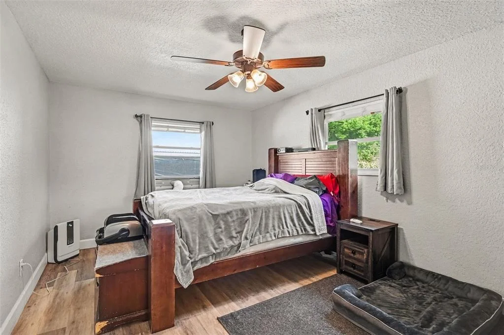 Photo of 1643 PENDLETON STREET