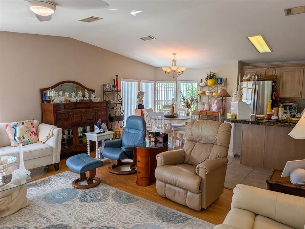 Photo of 34709 LAKE DRIVE N