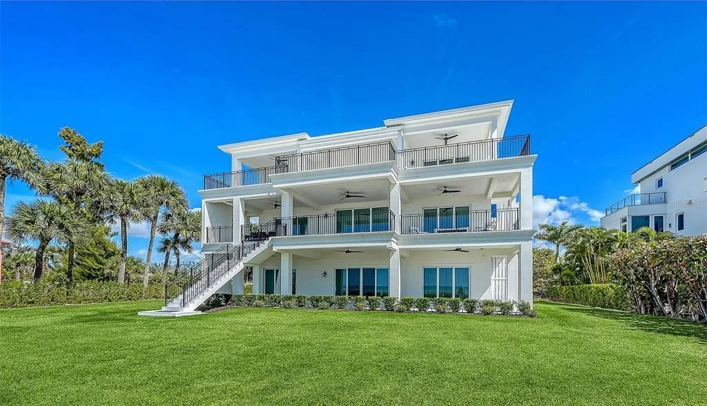 Photo of 6529 GULFSIDE ROAD